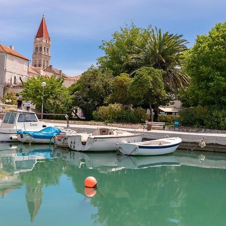 Apartments And Rooms Misic Τρογκίρ Εξωτερικό φωτογραφία